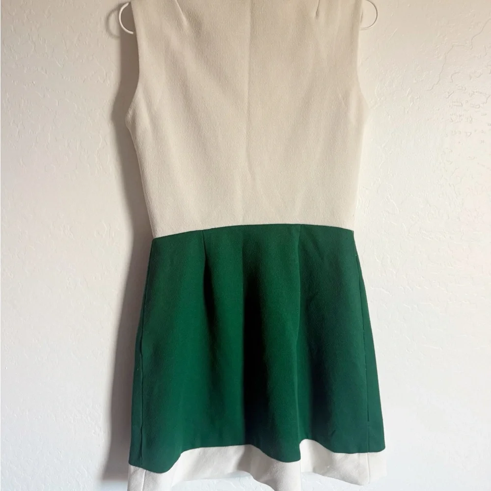 1960s VTG Green and White Sleeveless Dress - Picture 2 of 2